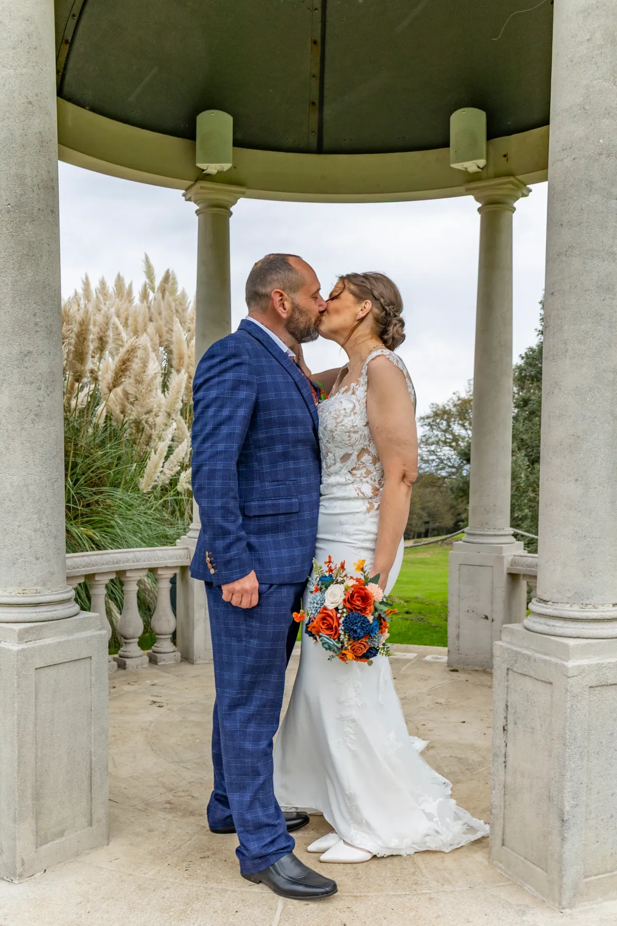 Pete & Sarah wedding photo 1